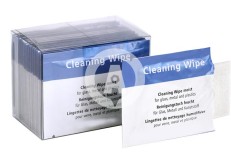 Cleaning Wipe: moist
